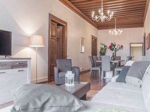 23878163-Ferienwohnung-8-Venedig-300x225-2