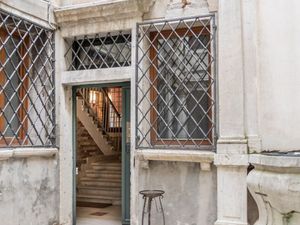 23878163-Ferienwohnung-8-Venedig-300x225-1