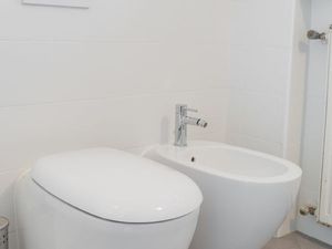 23878171-Ferienwohnung-8-Venedig-300x225-3