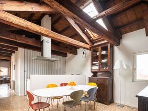 23914881-Ferienwohnung-4-Venedig-300x225-5