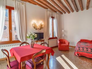 23750517-Ferienwohnung-2-Venedig-300x225-1