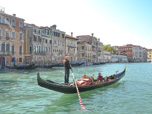 23748964-Ferienwohnung-6-Venedig-300x225-5