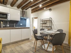 24048590-Ferienwohnung-2-Venedig-300x225-3