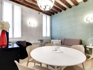 24048581-Ferienwohnung-6-Venedig-300x225-3