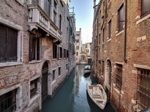 24048587-Ferienwohnung-3-Venedig-300x225-4