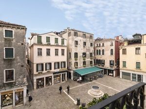 24048595-Ferienwohnung-4-Venedig-300x225-3