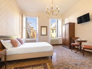 24048603-Ferienwohnung-2-Venedig-300x225-0