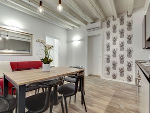 24048602-Ferienwohnung-4-Venedig-300x225-1