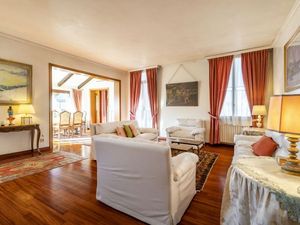 24048610-Ferienwohnung-7-Venedig-300x225-2