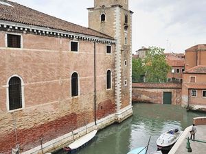 24048613-Ferienwohnung-4-Venedig-300x225-4