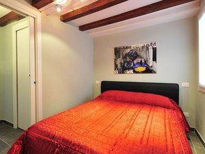 24048612-Ferienwohnung-3-Venedig-300x225-3