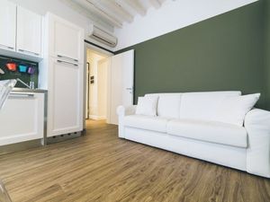 24048615-Ferienwohnung-4-Venedig-300x225-3