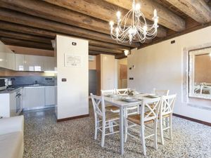 24048621-Ferienwohnung-6-Venedig-300x225-4