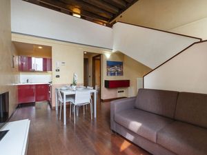 24048637-Ferienwohnung-4-Venedig-300x225-2