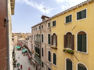 24048637-Ferienwohnung-4-Venedig-300x225-1