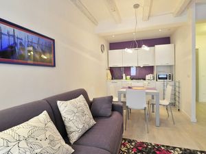 24048644-Ferienwohnung-4-Venedig-300x225-4