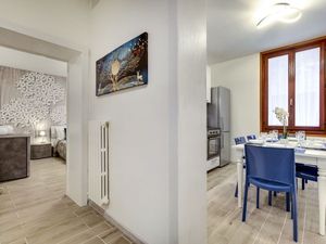 24048622-Ferienwohnung-4-Venedig-300x225-1