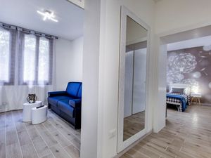 24048622-Ferienwohnung-4-Venedig-300x225-2