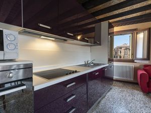 24048687-Ferienwohnung-6-Venedig-300x225-4