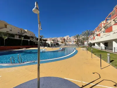 PoolOfHouse