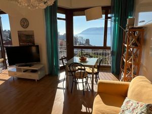 23362929-Ferienwohnung-4-Verbania-300x225-0