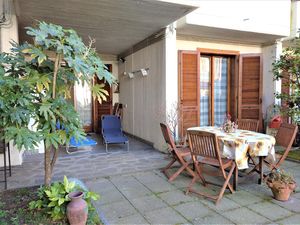 23372467-Ferienwohnung-7-Verbania-300x225-1