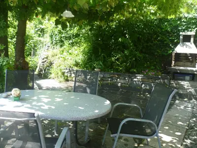 Pergola mit Grill