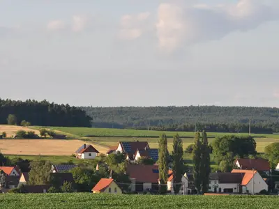 Ferienwohnung Dietsch, unser Ort Kienfeld aus Süden