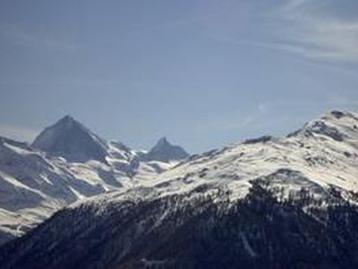 Sicht Dent Blanc und Matterhorn