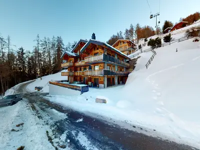 ExteriorWinter