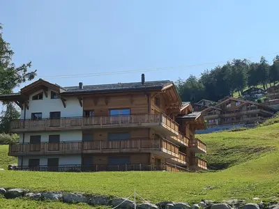 ExteriorSummer