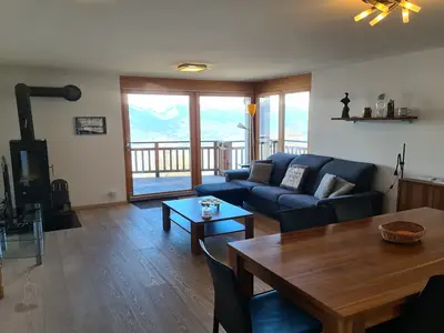 DiningRoom