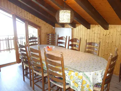DiningRoom