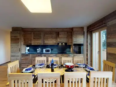 DiningRoom