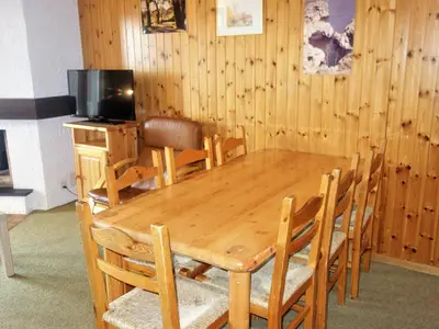 DiningRoom