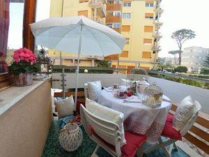 23549197-Ferienwohnung-6-Viareggio-300x225-5