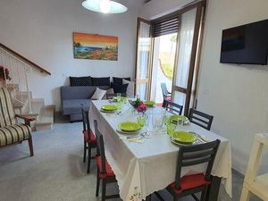 23699297-Ferienwohnung-5-Viareggio-300x225-2