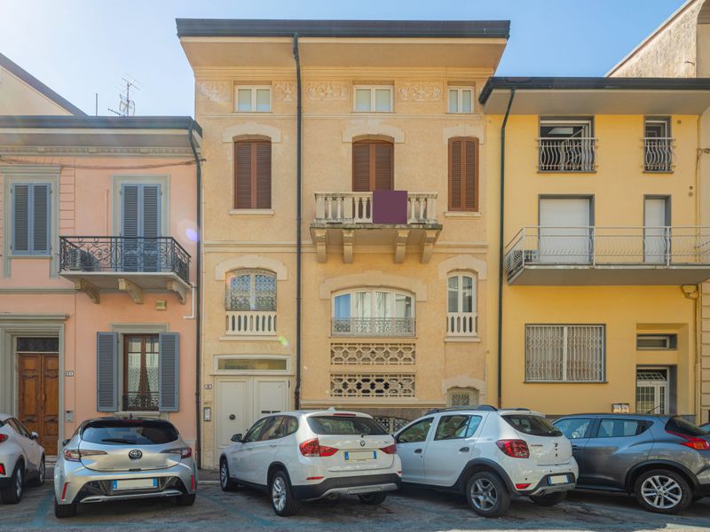 23845718-Ferienwohnung-5-Viareggio-800x600-0