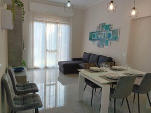 24018213-Ferienwohnung-6-Viareggio-300x225-2