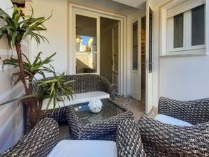 24043975-Ferienwohnung-4-Viareggio-300x225-5