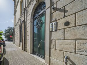 23866975-Ferienwohnung-5-Viareggio-300x225-5