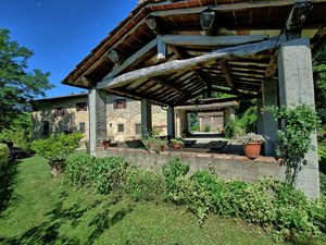 24029573-Ferienwohnung-16-Vicchio-300x225-5