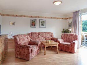 23732850-Ferienwohnung-4-Viechtach-300x225-4