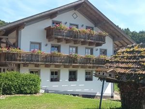 23961783-Ferienwohnung-6-Viechtach-300x225-2