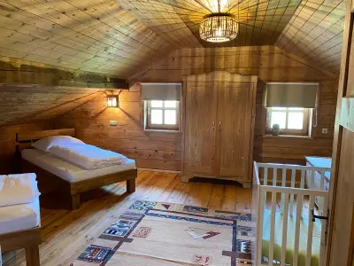 Schlafzimmer 1 1.0