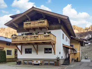 Ferienwohnung für 8 Personen (130 m²) in Viehhofen