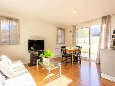 Ferienwohnung für 7 Personen (50 m²) in Vielle Aure 1/10