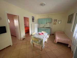 22438355-Ferienwohnung-5-Vieste-300x225-2