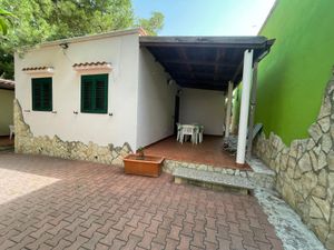 22438355-Ferienwohnung-5-Vieste-300x225-3