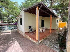 22434609-Ferienwohnung-5-Vieste-300x225-2